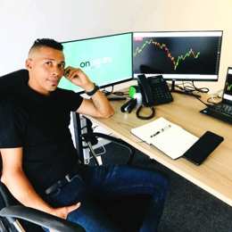 两部门印发《电子信息制造业2025